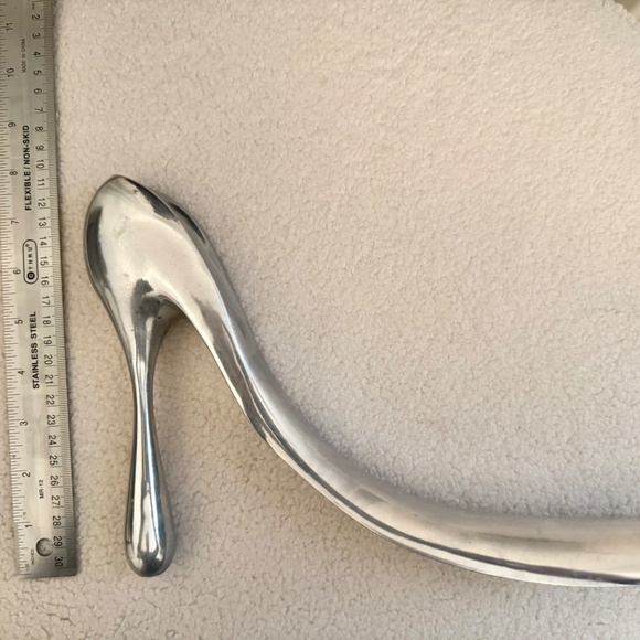 Manolo Blahnik Shoe Horn - 40th Anniversary Collectors - Cast Aluminum - Picture 2 of 4